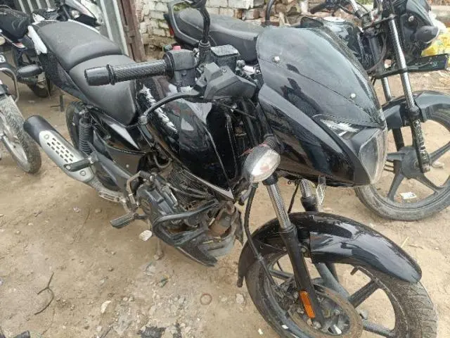 Bajaj Pulsar 125cc Disc BS6 2020