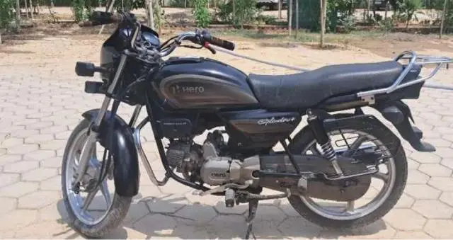 Hero Splendor Plus Black and Accent Edition 2021