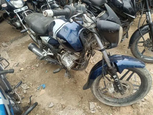 Bajaj V15 150cc 2016