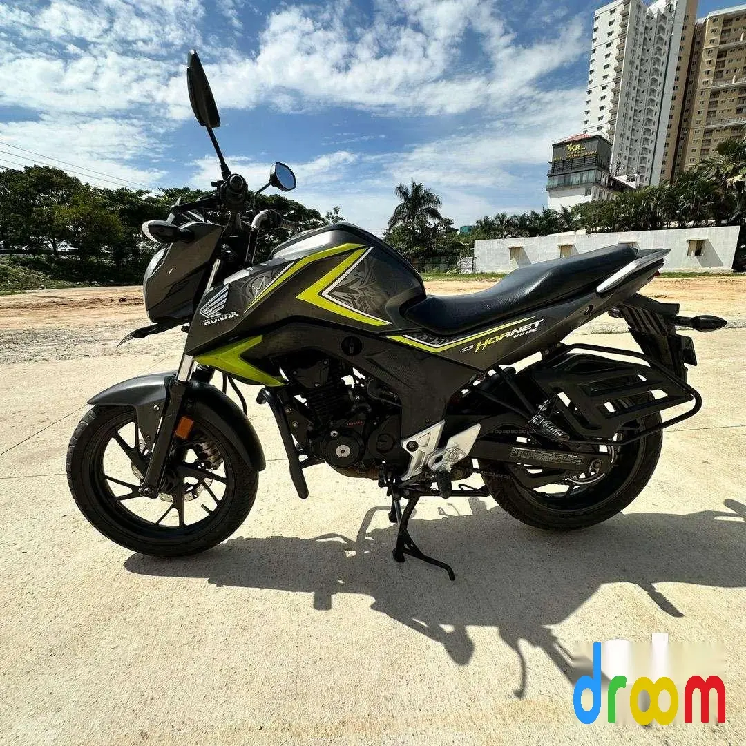 Honda CB Hornet 160R STD 2016