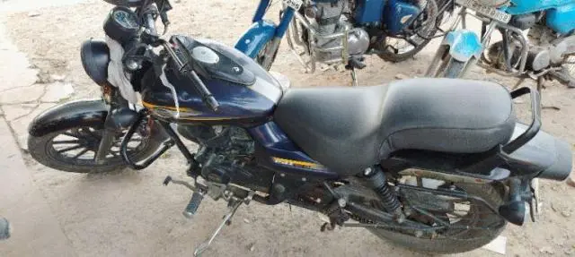 Bajaj Avenger Street 150 2016