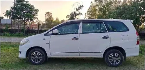 Toyota Innova 2.5 G 2016
