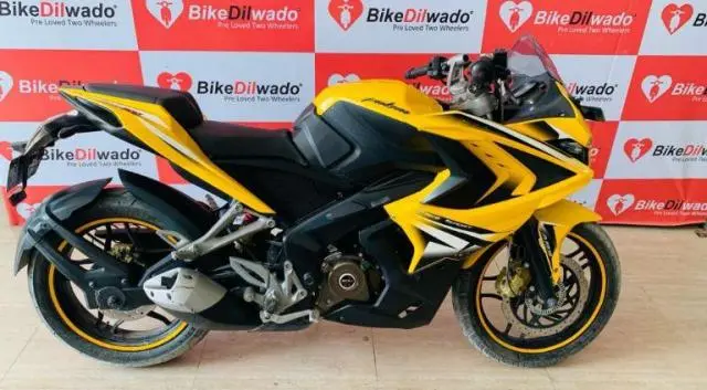 Bajaj Pulsar RS200 ABS 2016
