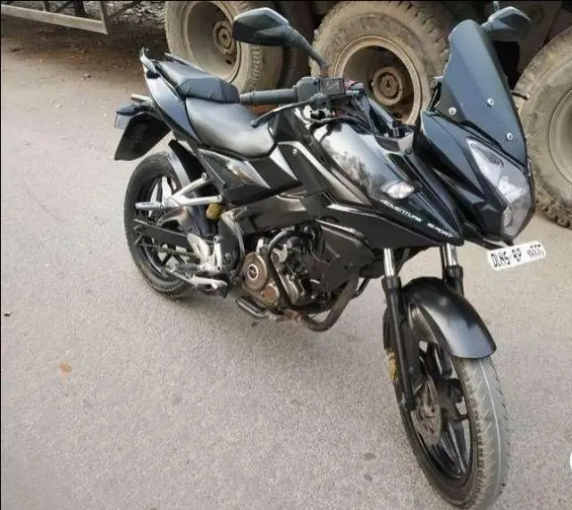 Bajaj Pulsar AS150 2015