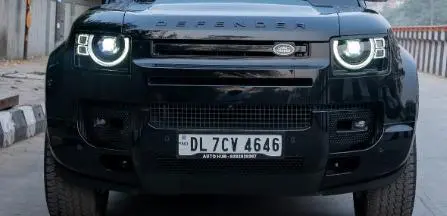 Land Rover Defender 110 X-Dynamic HSE P300 2023