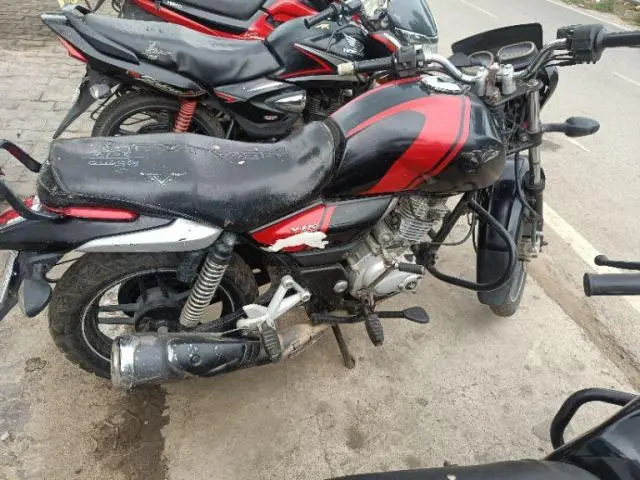 Bajaj V15 150cc 2017