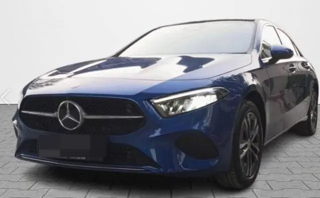 Mercedes-Benz A-Class Limousine 200d 2023