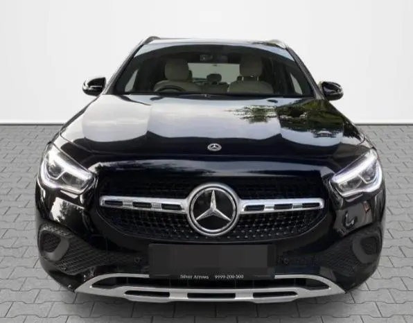 Mercedes-Benz GLA 220d 2023