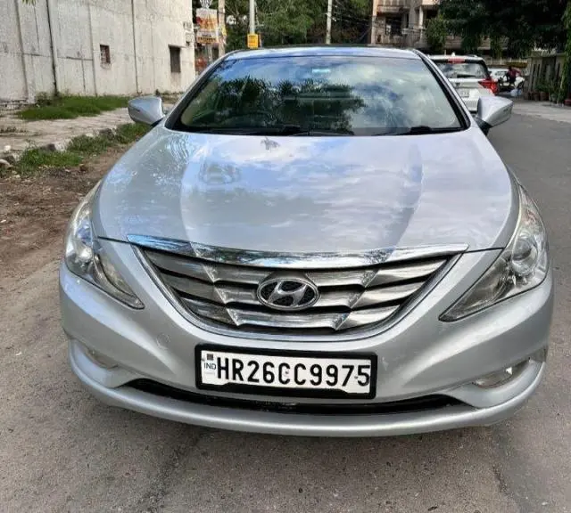 Hyundai Sonata 2.4 GDi MT 2013