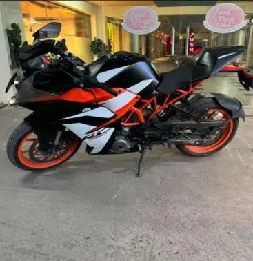 KTM RC 390cc 2022