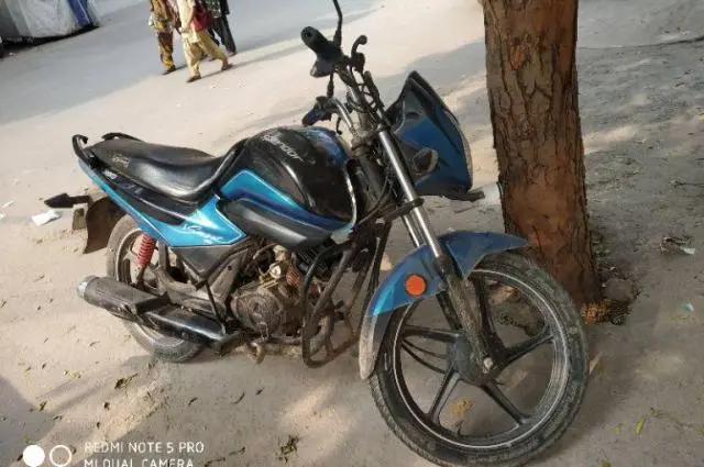 Hero Splendor ISmart Self Drum Alloy 2017