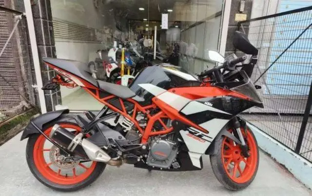 KTM RC 390cc 2022