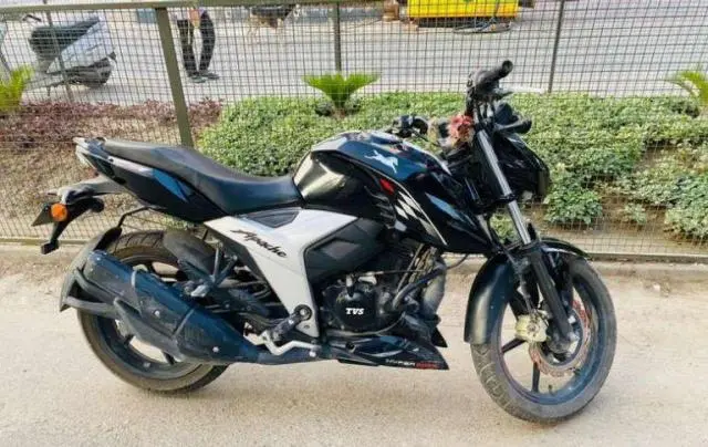 TVS Apache RTR 160 4V DISC ABS 2022