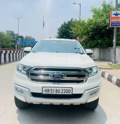 Ford Endeavour Trend 2.2 4x2 AT 2018