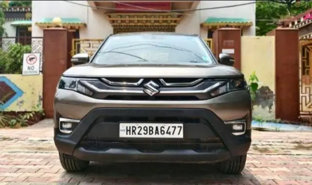 Maruti Suzuki Brezza Vxi AT 2023