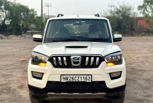 Mahindra Scorpio S4 Plus 2016