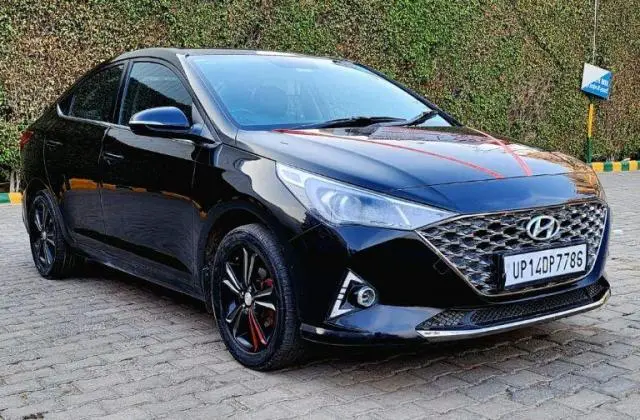 Hyundai Verna 1.6 SX CRDI AT 2018