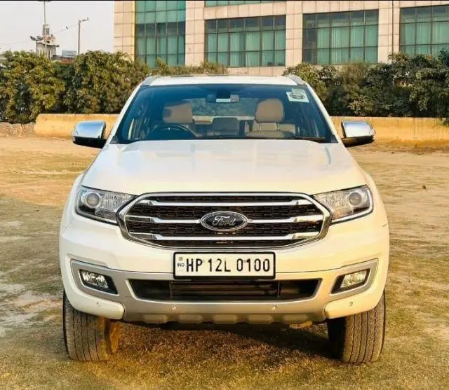 Ford Endeavour Titanium 2.2 4x2 AT 2019