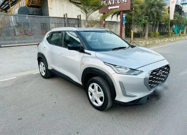 Nissan Magnite XV Premium MT 2021