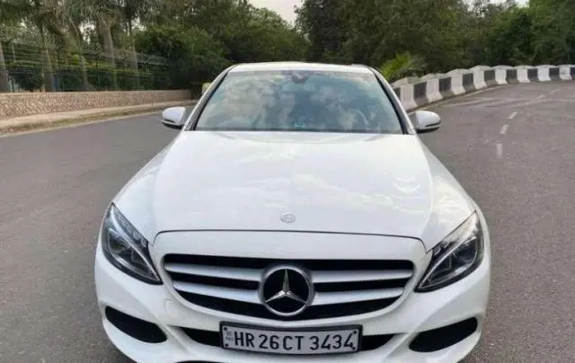 Mercedes-Benz C-Class 220 CDI Elegance AT 2015