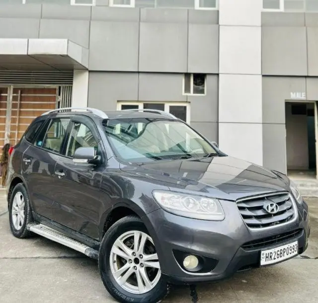 Hyundai Santa Fe 2 WD MT 2011