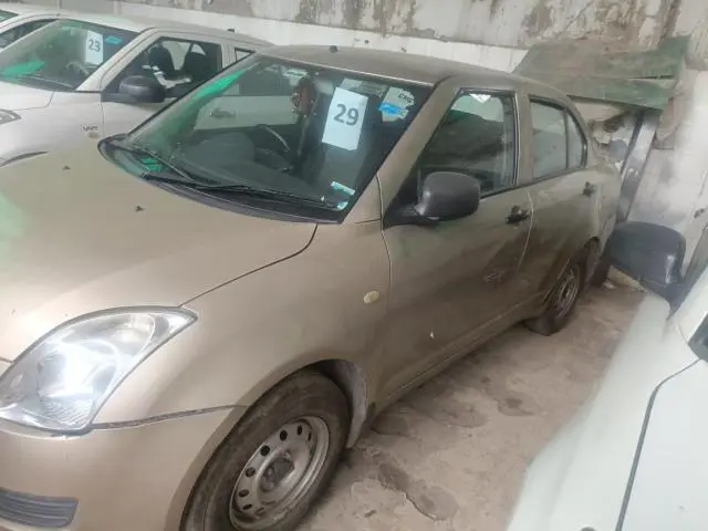 Maruti Suzuki Swift DZire LXi 2011