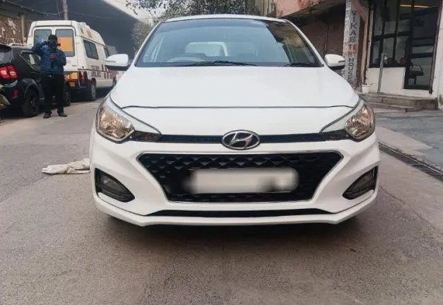 Hyundai i20 Sportz 1.2 IVT Petrol 2020