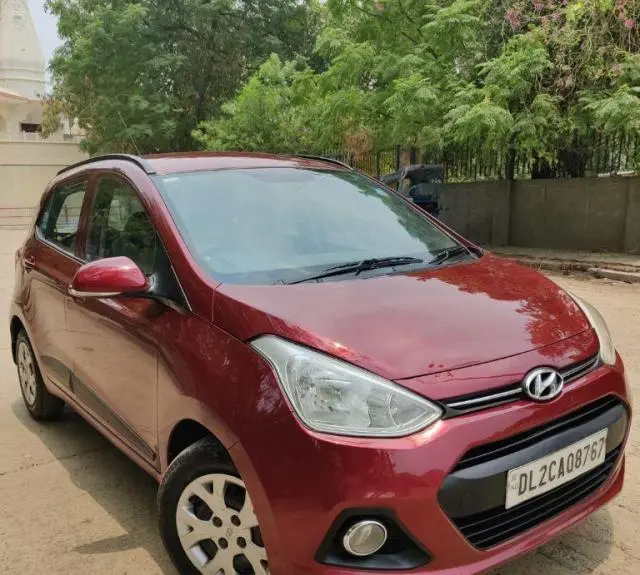 Hyundai Grand i10 Sportz 1.1 CRDi 2016