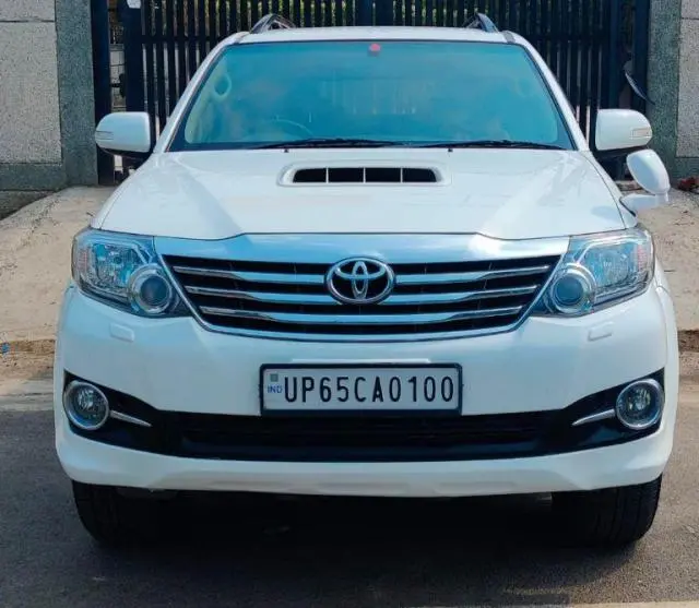 Toyota Fortuner 3.0 4x4 AT 2015