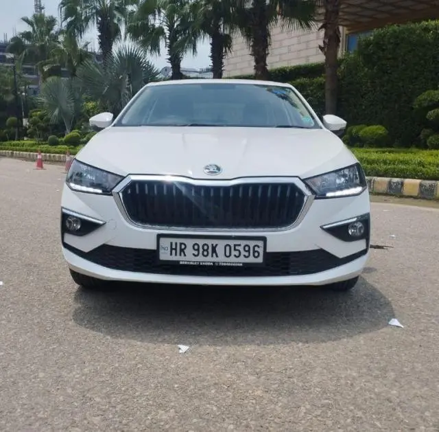 Skoda Slavia Ambition 1.0L TSI AT 2023