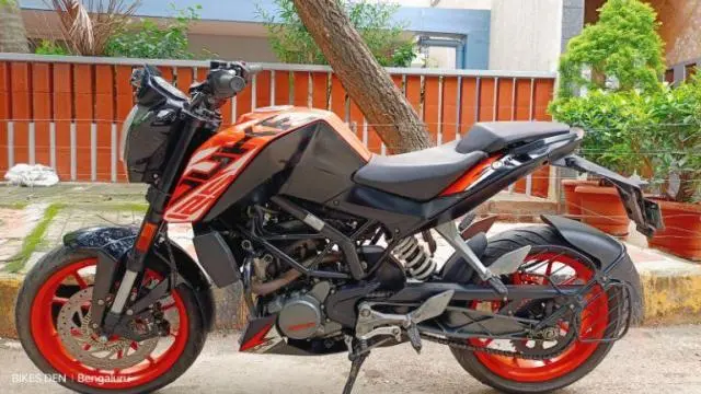 KTM Duke 125cc 2020