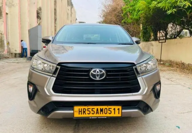 Toyota Innova Crysta 2.4 GX 7 STR 2022