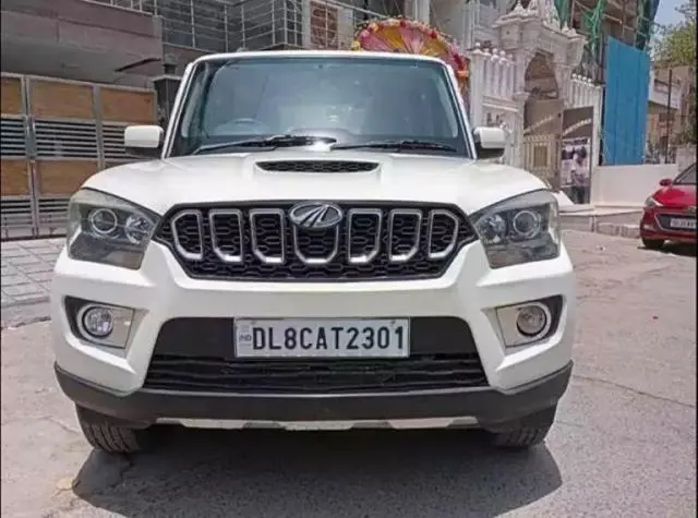 Mahindra Scorpio S7 140 bhp 2WD 2018