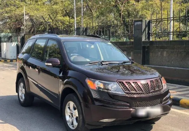 Mahindra XUV500 W8 2012