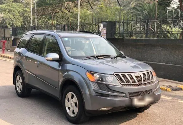 Mahindra XUV500 W6 2013