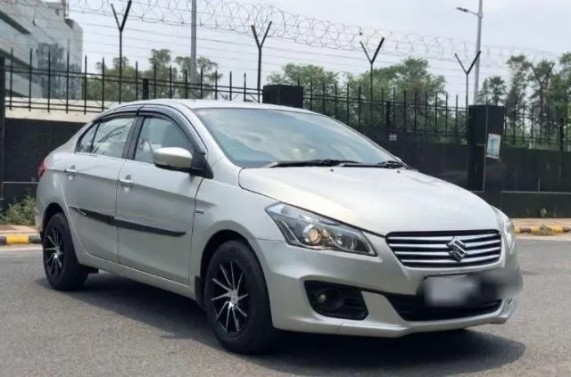 Maruti Suzuki Ciaz VDi+ SHVS 2016
