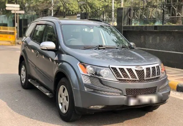 Mahindra XUV500 W6 2014