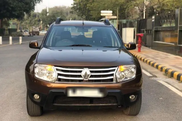 Renault Duster 110 PS RXZ 4X2 MT 2013