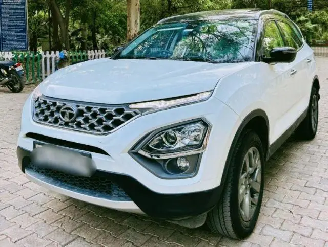 Tata Safari XTA Plus 2022