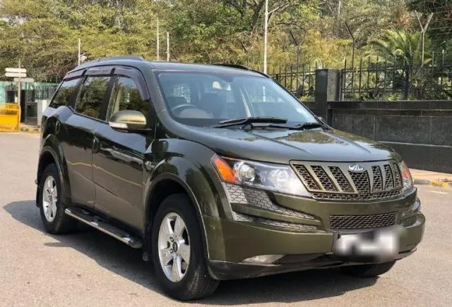 Mahindra XUV500 W8 2012