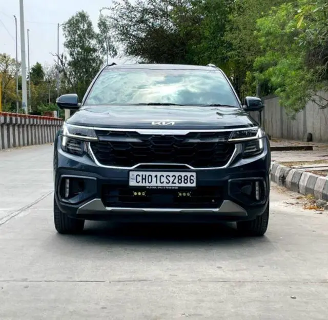 Kia Seltos GTX Plus 1.5 Diesel AT Dual Tone 2023
