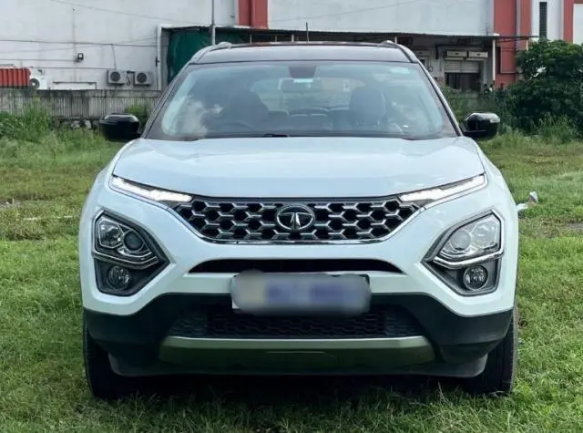 Tata Safari XTA Plus 2022