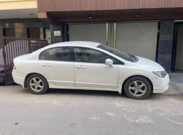 Honda Civic 1.8V MT 2011