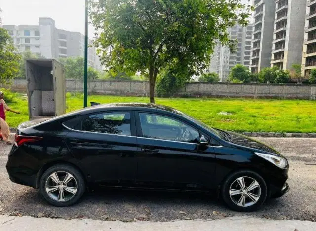 Hyundai Verna 1.6 CRDI SX 2018
