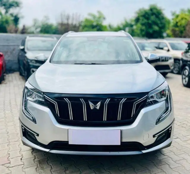 Mahindra XUV700 AX7 DIESEL AT 7 STR 2022