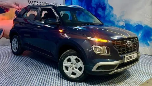 Hyundai Venue S 1.0 Petrol 2020