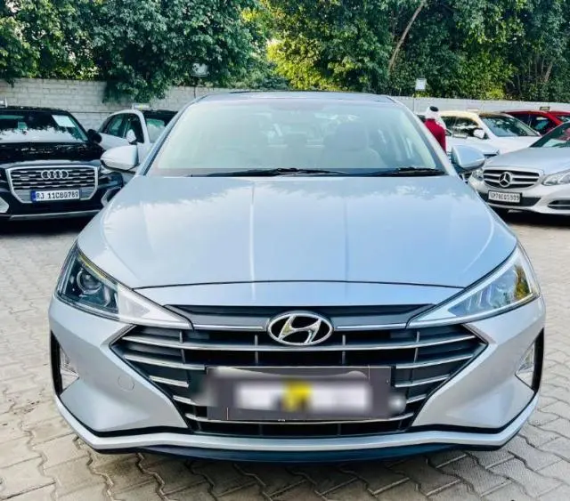 Hyundai Elantra 1.5 SX MT 2022