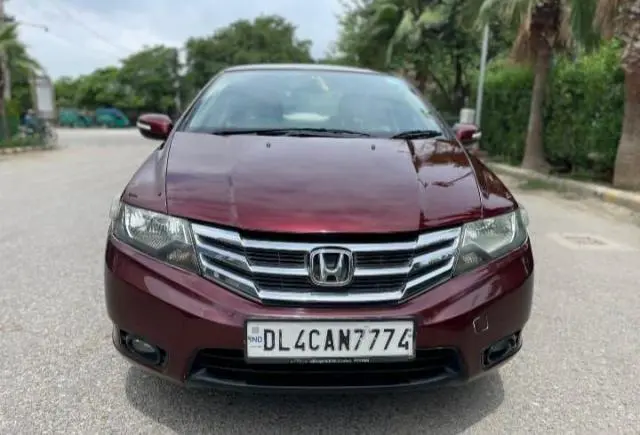 Honda City 1.5 V MT 2013