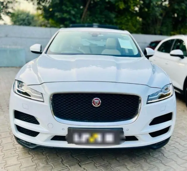 Jaguar F-Pace Prestige 2018