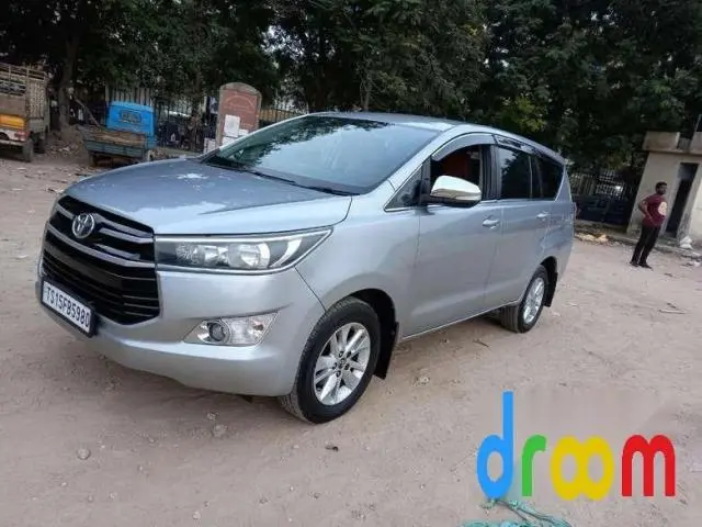 Toyota Innova Crysta 2.4 G 7 STR 2017